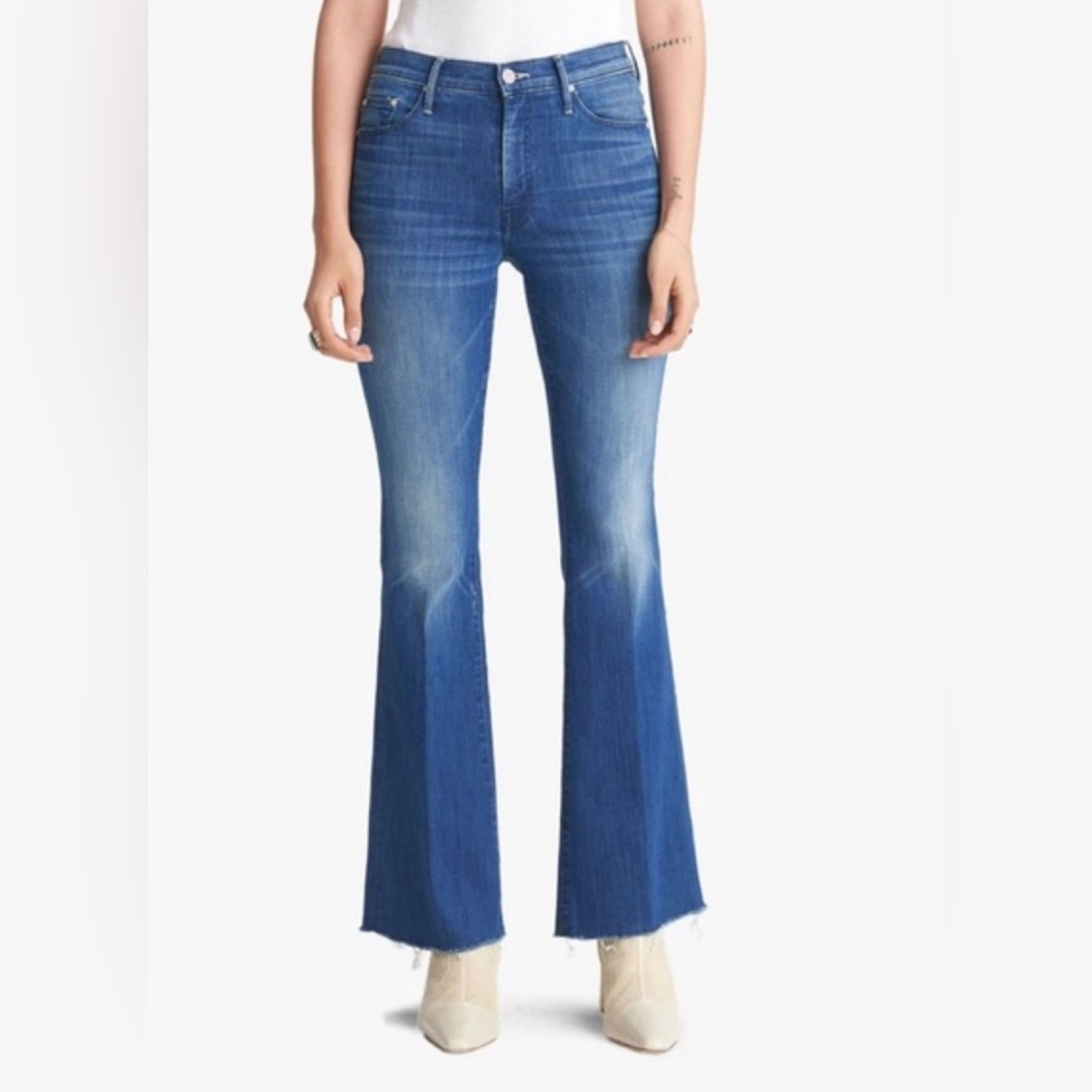 MOTHER Denim Worn ONCE Size 29 Weekender Fray